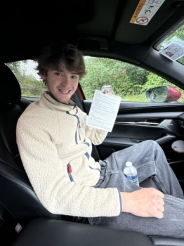 First time pass with nick!  Would highly recommend.  Lovely guy and has taught me a lot with confidence and keeping safe on the road!  He´s very patient and always happy to explain if something isn´t under stood!  So thrilled to pass, thank you Nick!